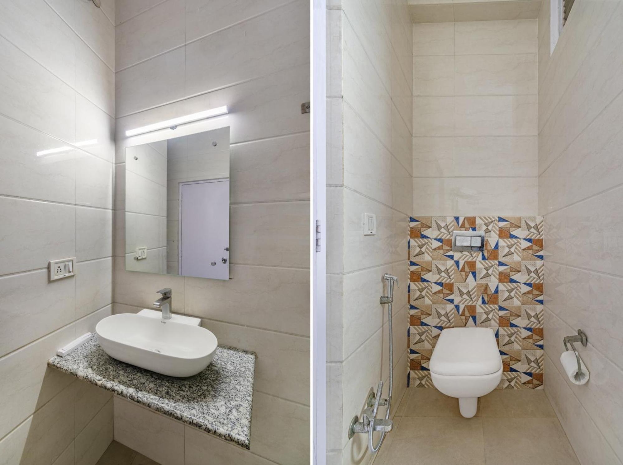 דלהי Hotel South Indian מראה חיצוני תמונה